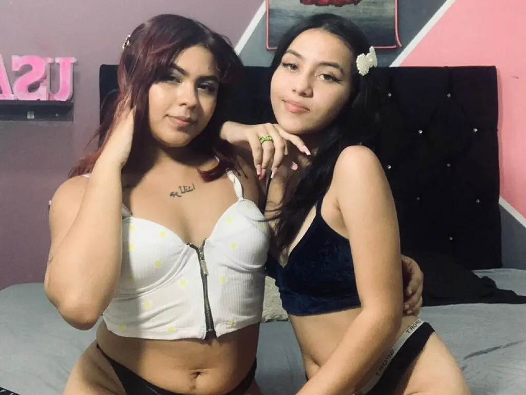 NatashaAndSharon's Sex ChatRoom